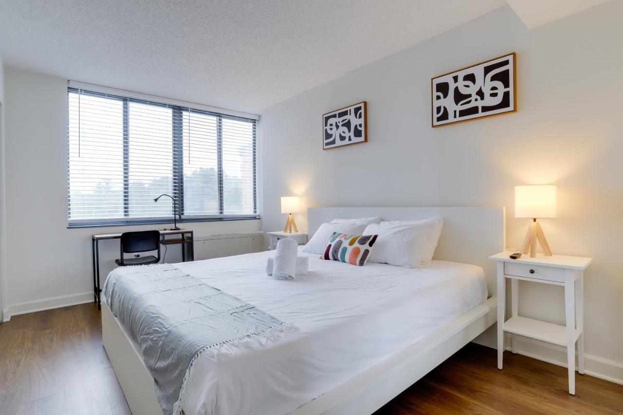 Modern & Charming Apt With Rooftop @Pentagon City อาร์ลิงตัน ภายนอก รูปภาพ