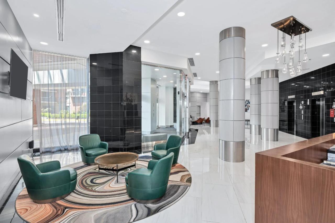 Modern & Charming Apt With Rooftop @Pentagon City อาร์ลิงตัน ภายนอก รูปภาพ