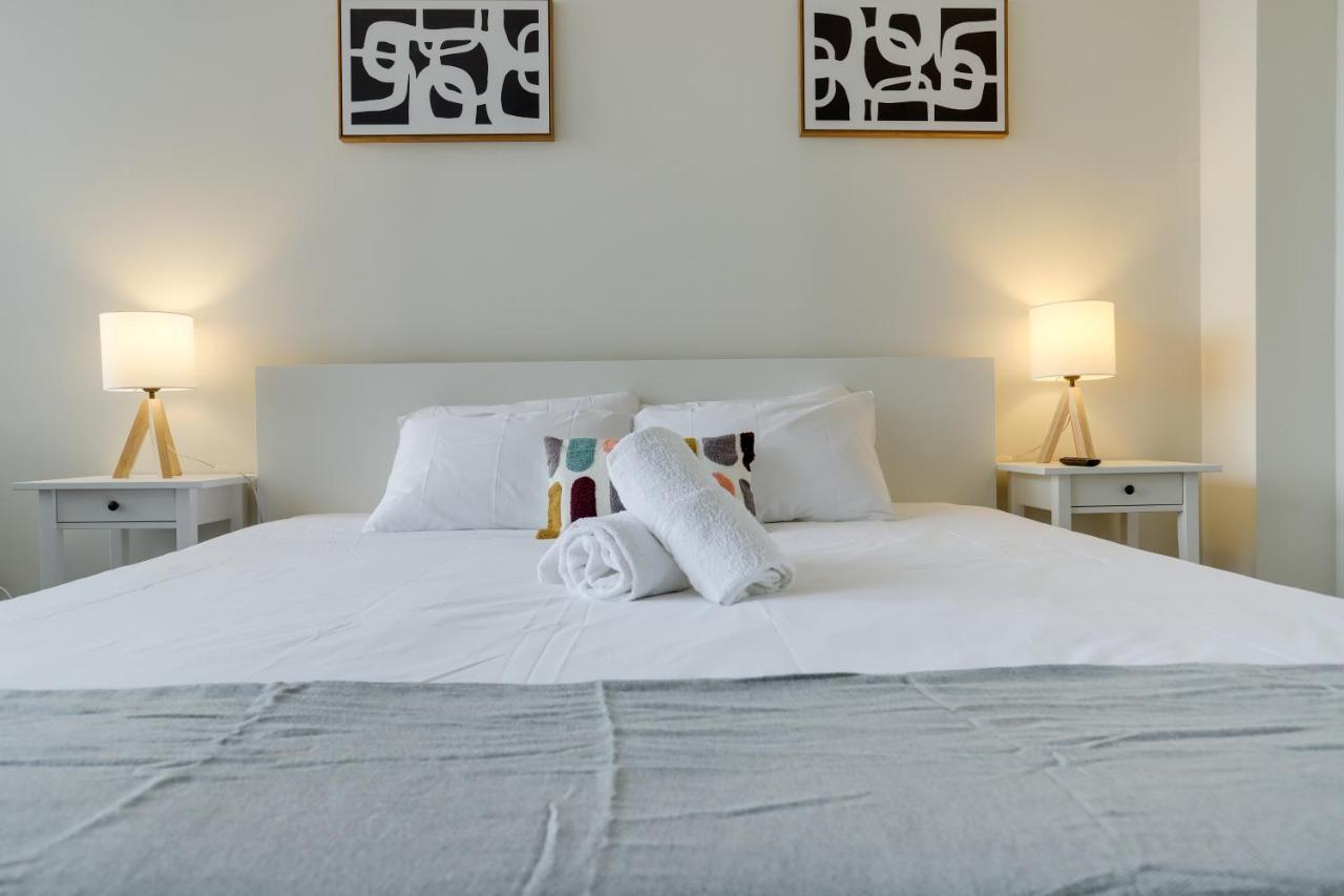 Modern & Charming Apt With Rooftop @Pentagon City อาร์ลิงตัน ภายนอก รูปภาพ